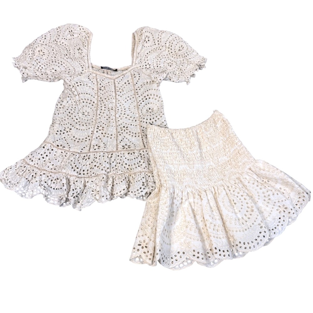 Mixed 2-Piece Eyelet Skirt Set Womens Petite Cream Lace Puff Sleeve Smocked Mini